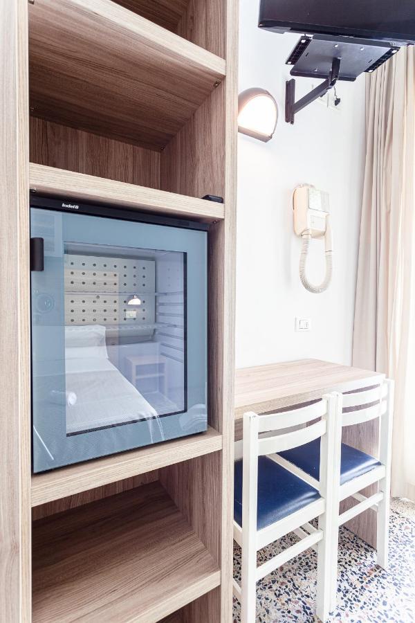 Hotel Admiral Cesenatico Luaran gambar