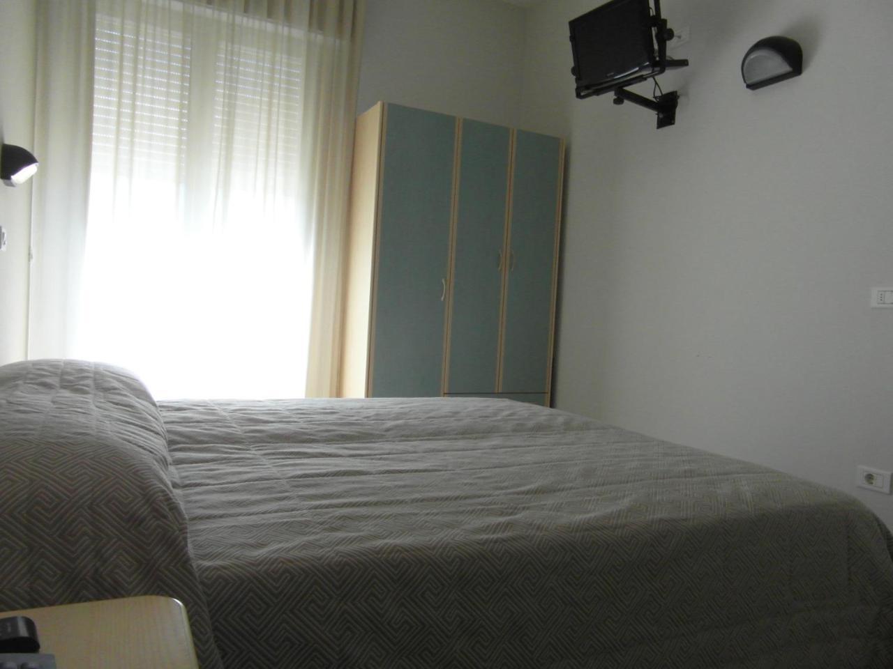 Hotel Admiral Cesenatico Luaran gambar